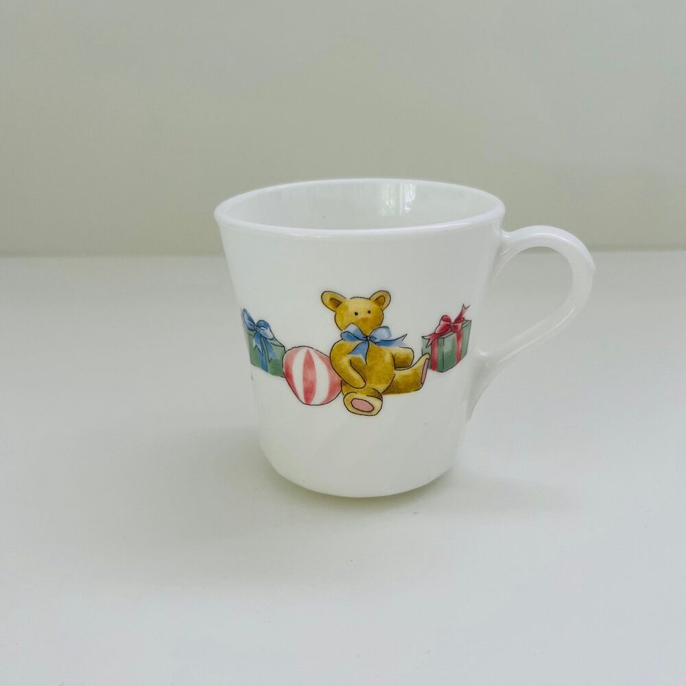 CORNING Holiday Magic Teddy Bear Presents Coffee Tea Mug Cup